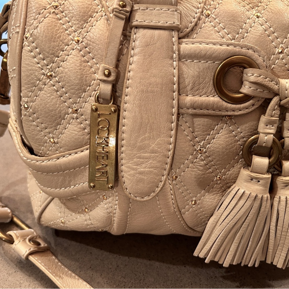 Lockheart Cream Leather Satchel with Gold Hardware - Picture 3 of 11